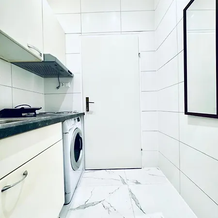 Apartman Comfy In Area